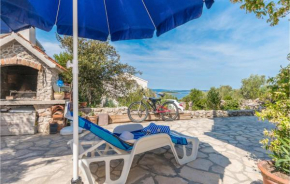 Beautiful apartment in Zdrelac with WiFi and 2 Bedrooms
